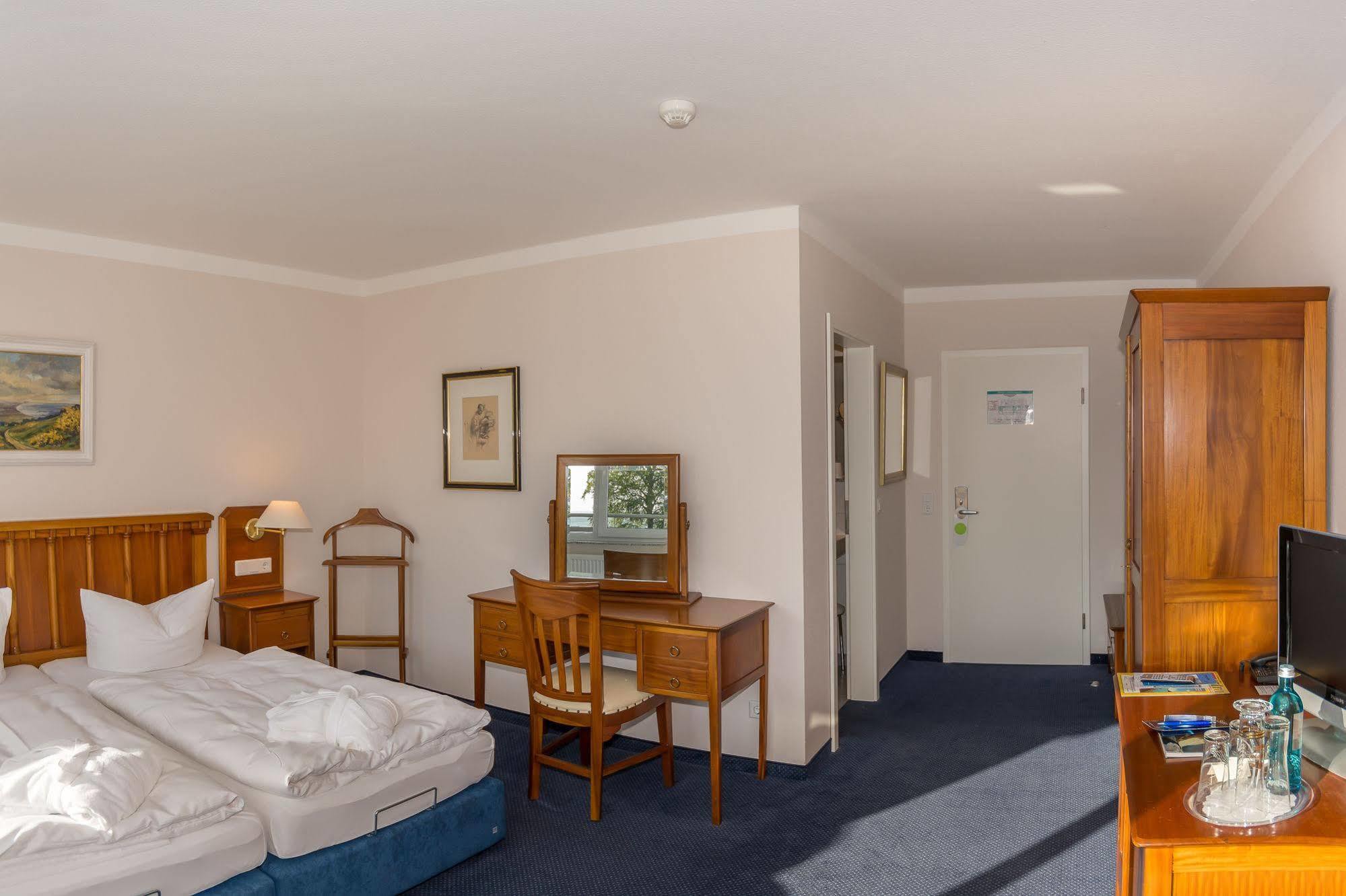 Hotel Badehaus Goor Putbus Dış mekan fotoğraf